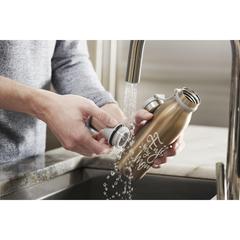 Vue Contigo® Matterhorn Metallic 590 ml bouteille de couleur jaune| Krokrodeal