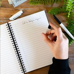 Vue MOYU Erasable Stone Paper Notebook SoftCover 18 pages de couleur noir| Krokrodeal