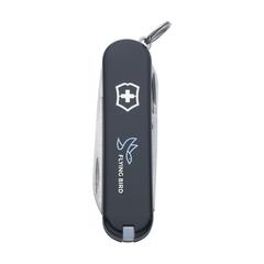 Vue Victorinox Classic SD couteau de poche de couleur noir| Krokrodeal