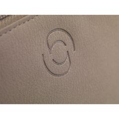 Vue Apple Imitation Leather Toiletry Bag trousse toilette de couleur marron| Krokrodeal