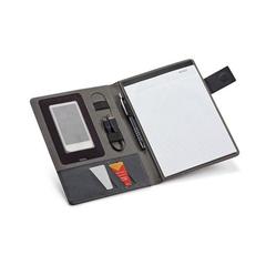 Vue PYNCHON. Porte-documents A5 en simili lin et PU. Feuilles lignées de couleur gris| Krokrodeal
