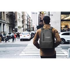 Vue générale Sac à dos pour ordinateur portable 17'' en Nylon 2Tone imperméable - Boston | Krokrodeal