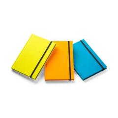 Vue générale WATTERS. Bloc-notes A5 en PU fluorescent. Feuilles lignées | Krokrodeal