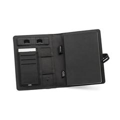 Vue Porte documents A5 en 300D 100% rPET avec chargeur sans fil - Emerge a5 folder de couleur noir| Krokrodeal
