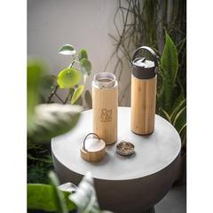 Vue générale Bouteille thermos 440mL en bambou, acier inox et PP - Laver | Krokrodeal