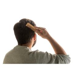 Vue Peigne en bambou - Enos de couleur beige| Krokrodeal