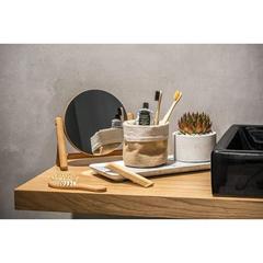 Vue générale Brosse à cheveux en bois avec dents en bambou - Dern | Krokrodeal