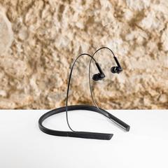 Vue Ecouteurs en ABS et silicone - Hearkeen de couleur noir| Krokrodeal