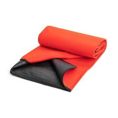 Vue Couverture pique-nique en polaire (180 g/m²) avec visière - Riley de couleur rouge| Krokrodeal