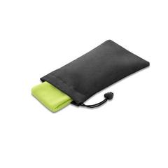 Vue Serviette de sport en rPET avec pochette en non-tissé - Bernal de couleur vert| Krokrodeal