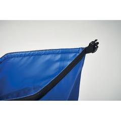 Vue Sac à dos enroulable étanche - Scubaroll de couleur bleu| Krokrodeal