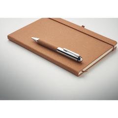 Vue Carnet en cuir recyclé et stylo - Eleganote de couleur marron| Krokrodeal
