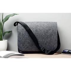Vue Sac messager en feutre RPET - Baglo de couleur gris| Krokrodeal