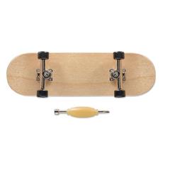 Vue Mini skateboard en bois - Piruette de couleur marron| Krokrodeal