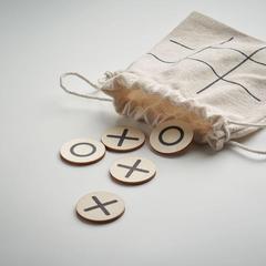 Vue Jeu de morpion en bois - Topos de couleur marron| Krokrodeal