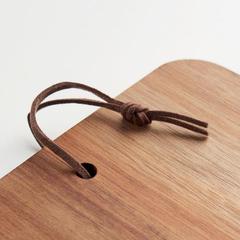 Vue Planche découper bois d'acacia - Serviro de couleur marron| Krokrodeal