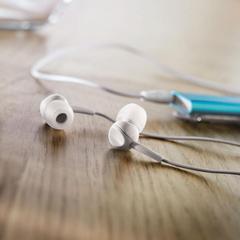 Vue Oreillettes en silicone - Musisoft de couleur blanc| Krokrodeal