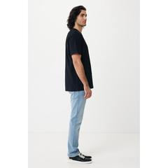 Vue T-shirt coupe décontractée en coton recyclé Iqoniq Kakadu de couleur noir| Krokrodeal