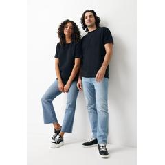 Vue T-shirt coupe décontractée en coton recyclé Iqoniq Kakadu de couleur noir| Krokrodeal