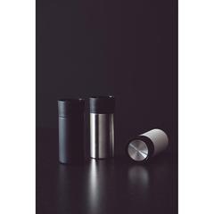 Vue VINGA Tasse thermos 300ml Otis de couleur gris| Krokrodeal