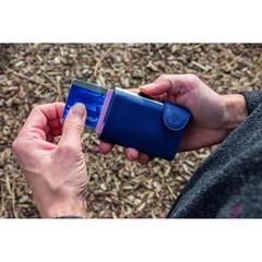 Vue Porte-cartes anti RFID C-Secure de couleur bleu| Krokrodeal