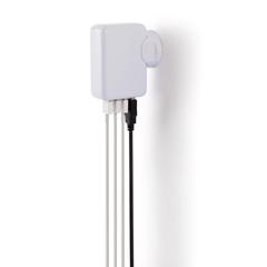 Vue Adaptateur de voyage avec 4 ports USB de couleur blanc| Krokrodeal