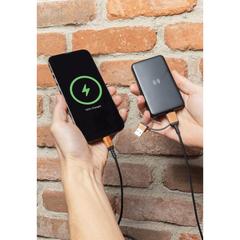 Vue Powerbank 5000mAh avec induction 5W en plastique recyclé RCS de couleur noir| Krokrodeal