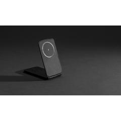 Vue Chargeur magnétique 15W en PU recyclé RCS Swiss Peak de couleur noir| Krokrodeal