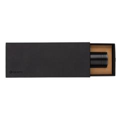 Vue Torche robuste rechargeable par USB en aluminium recyclé RCS de couleur noir| Krokrodeal