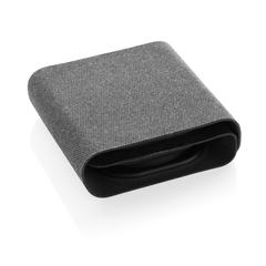 Vue Chargeur sans fil 15W en plastique recyclé RCS Swiss Peak de couleur gris| Krokrodeal