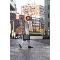 Vue Bobby Bizz sac à dos et sacoche antivol de couleur bleu| Krokrodeal