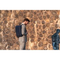 Vue Bobby Bizz sac à dos et sacoche antivol de couleur bleu| Krokrodeal