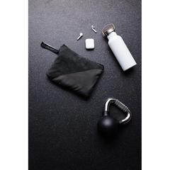 Vue VINGA Serviette sèche active RPET GRS de couleur noir| Krokrodeal