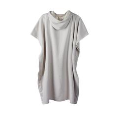 Vue VINGA Poncho de plage ou hammam en éponge Tolo de couleur blanc| Krokrodeal