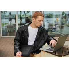 Vue Sacoche pour ordinateur portable 16" XD Design de couleur noir| Krokrodeal