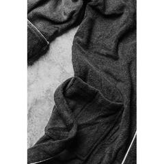 Vue VINGA Peignoir Harper S/M de couleur gris| Krokrodeal