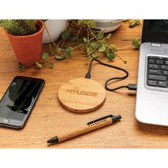 Vue Chargeur sans fil 5W rond en bambou de couleur marron| Krokrodeal