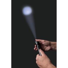 Vue Lampe torche CREE 10 W de couleur noir| Krokrodeal