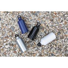 Vue Bouteille sport en aluminium avec mousqueton de couleur blanc| Krokrodeal