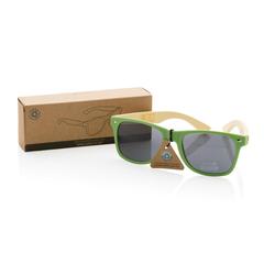Vue Lunettes de soleil en bambou et plastique recyclé RCS de couleur vert| Krokrodeal