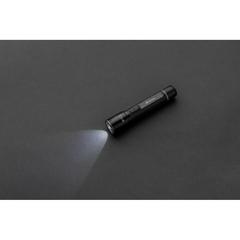 Vue Lampe torche 3W rechargeable par USB en alu RCS Gear X de couleur noir| Krokrodeal