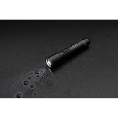 Vue Lampe torche 3W rechargeable par USB en alu RCS Gear X de couleur noir| Krokrodeal