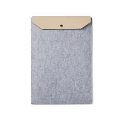 Vue VINGA Pochette pour ordinateur 15" en feutre GRS Albon de couleur gris| Krokrodeal