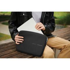 Vue Pochette pour ordinateur portable 14" XD Design de couleur noir| Krokrodeal