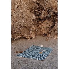Vue VINGA Couverture de pique-nique grande taille rPET GRS Alba de couleur bleu| Krokrodeal