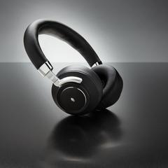 Vue Casque audio Aria de couleur noir| Krokrodeal