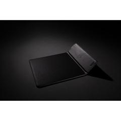 Vue Tapis de souris en PU RCS avec chargeur 10W Swiss Peak de couleur noir| Krokrodeal
