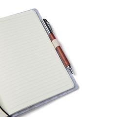 Vue VINGA Carnet en feutre recyclé GRS Albon de couleur gris| Krokrodeal