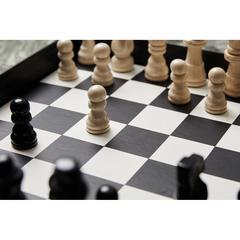 Vue VINGA Jeu d'échecs sur table à café de couleur noir| Krokrodeal