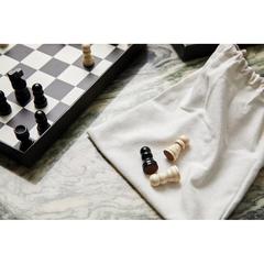Vue VINGA Jeu d'échecs sur table à café de couleur noir| Krokrodeal